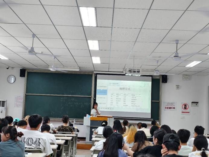 会议室里的人们 AI 生成的内容可能不正确。