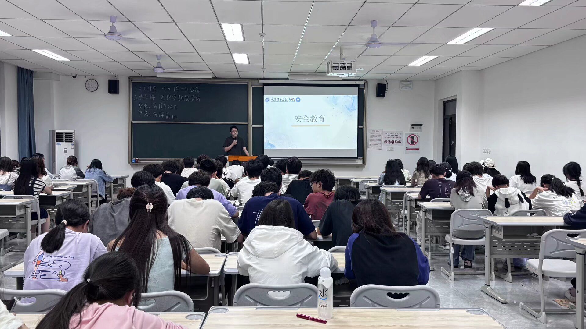 4CEC8